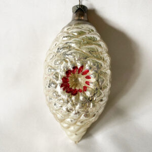 Rare 1930s large Heidt large double star indent pine cone ornament, silver with red rays and 4.5 inches tall. USA American made, excellent.