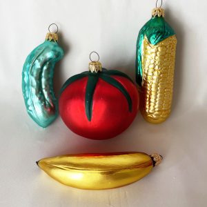 vintage Inge Glas Vegetables Glass Christmas Ornament Lot, 4 West Germany Jumbo Figural Glass Ornaments Lucky pickles, beefsteak tomato, ear of corn with bracts, banana, up to 5 inches excellent!