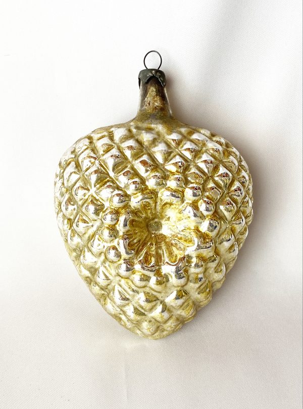 1930s jumbo extra large double side gold bumpy heart indent Heidt USA american made christmas ornament 1930s excellent