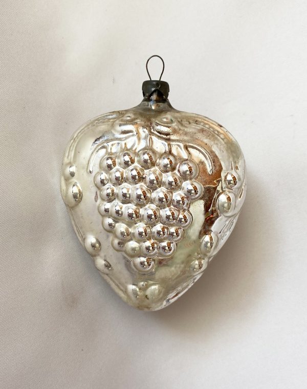 1930s antique Large Heidt Bumpy Embossed Grapes on Heart Christmas Ornament, USA silver jumbo american made Glass, rare with sawtooth cap, excellent Ornament
