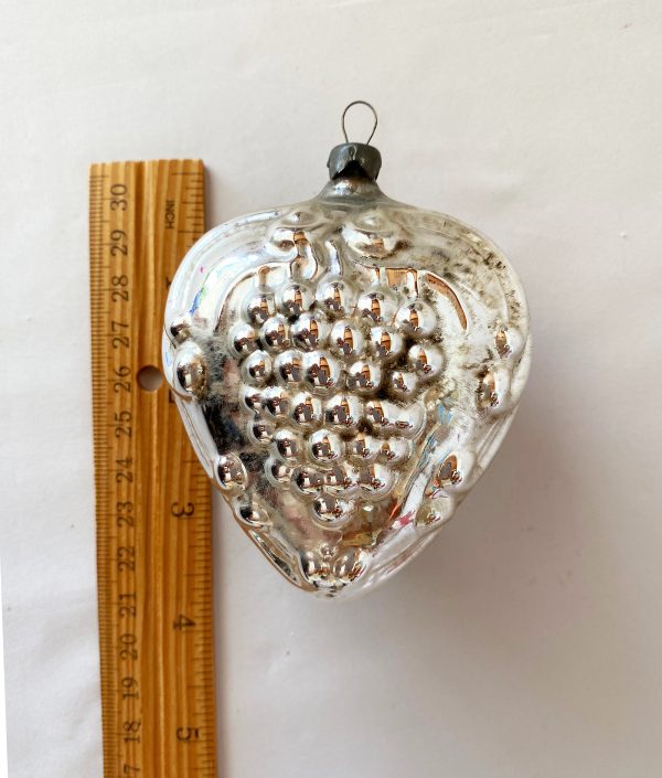 1930s usa glass christmas ornament heidt large embossed grapes on a heart silver jumbo blown mercury glass ornament, american made christmas ornament rare