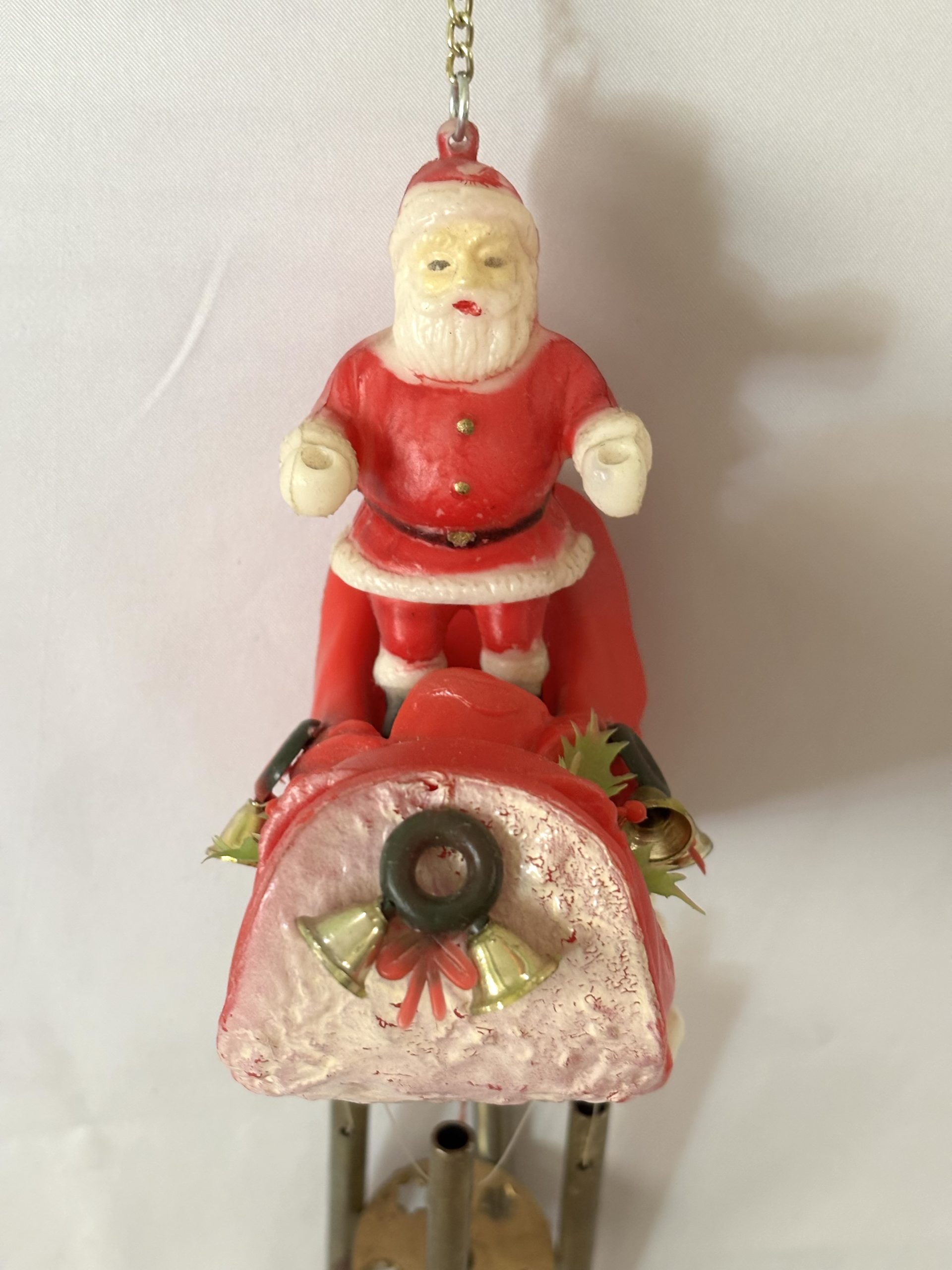 Vintage Christmas Santa in Sleigh Wind Chimes Retro Plastic Red Boot MCM Christmas Decorations - Image 4