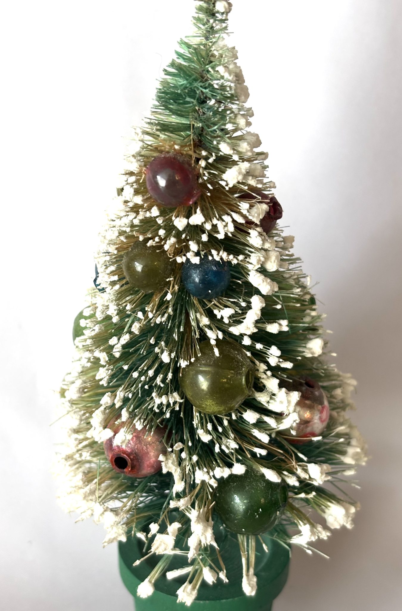 Vintage Bottle Brush Decorated Tree Mercury Glass Ornaments Snow Star, Japan Putz Tree 1950s - Image 7