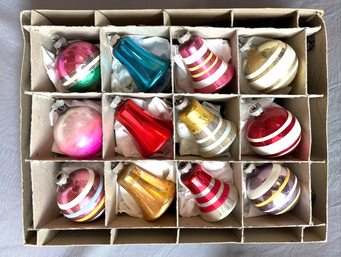 Vintage Shiny Brite Ornaments, 12 Glass Christmas Ornaments 6 Round Stripes 6 Large Bells - Image 2